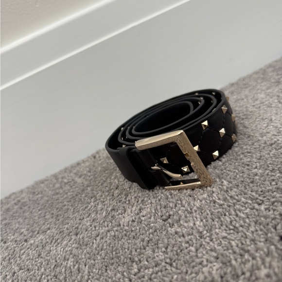 Valentino Garavani Black and Gold Studded Belt main image 4